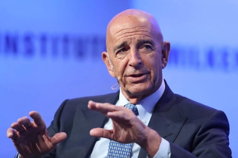“الخليج”: تهديد براك معناه عدم ممانعة واشنطن في قيام إسرائيل بعمل عسكري واسع ضد لبنان