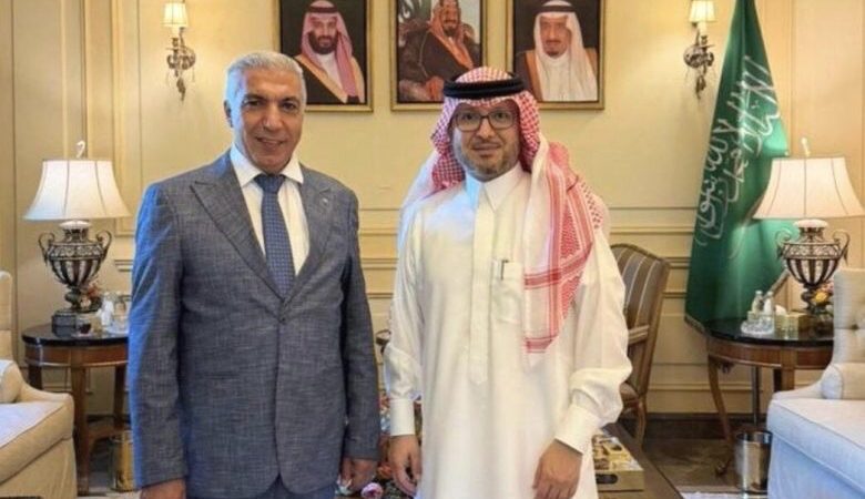عبّود عرض الاوضاع العامة مع السفير البخاري