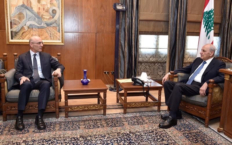 بري بحث مع الحجار في المستجدّات والتقى مدير وكالة التنمية الفرنسية