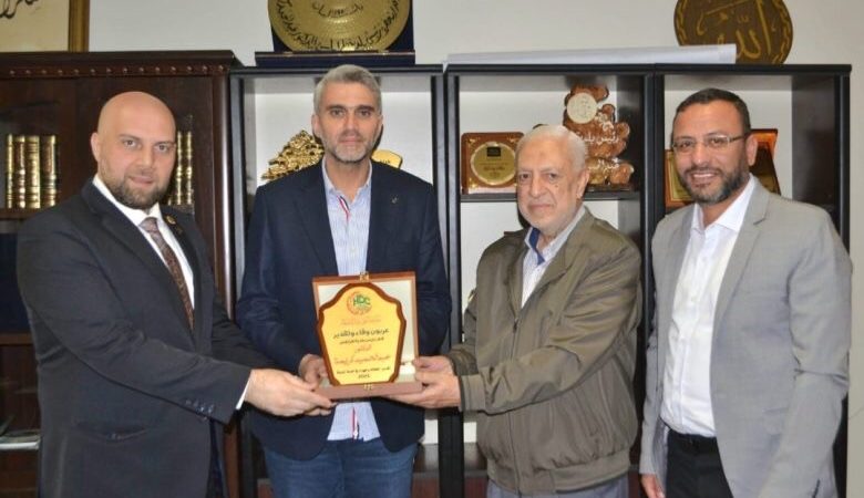 وفد من مستشفى دار الشفاء زار رئيس بلدية طرابلس وبحث معه في الشؤون الصحية والاستشفائية للمدينة