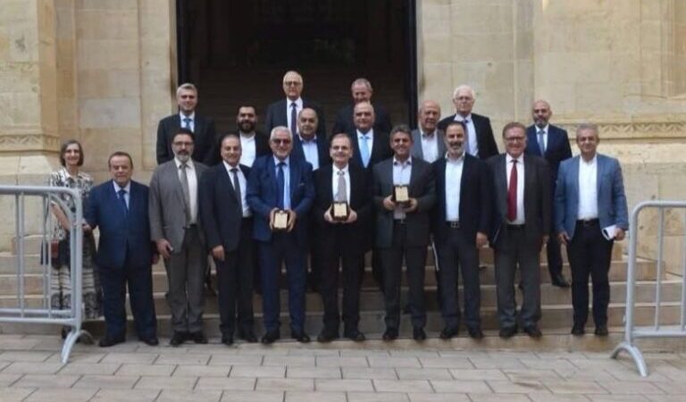 بلدية طرابلس تشارك في ندوة رؤساء البلديات اللبنانية حول سبل دعم البلديات وتعزيز قدراتها عبر الشراكات والتعاون الدولي