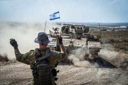 الجيش الإسرائيلي: إذا تجاوز الحزب خطوطنا الحمراء سننفذ عملية واسعة بلبنان وسيكون الرد في هذه المناطق