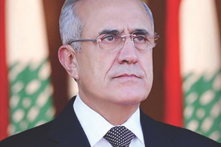 سليمان: لالتزام آداب الخطاب عند استعمال المنابر الإعلامية