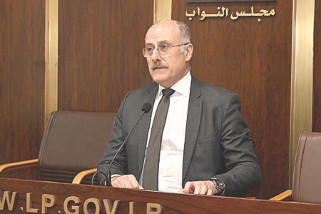 عبد الله: كتاب حزب الله للرؤساء بعيد من الواقع السياسي الحالي