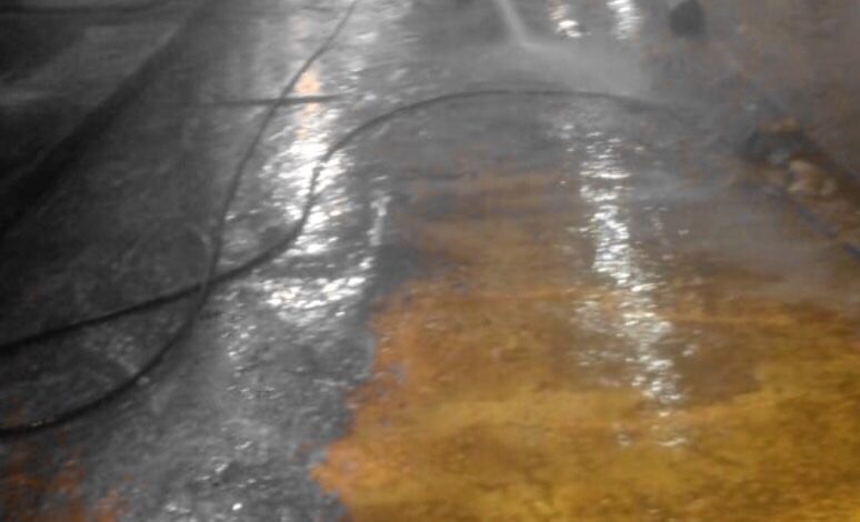 حملة النظافة والشطف الليلية لبلدية طرابلس متواصلة في المدينة القديمة