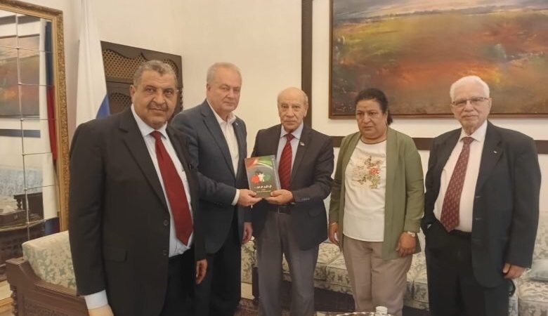 الديمقراطية تلتقي سفير جمهورية روسيا الاتحادية في لبنان، وتدعو موسكو تعديل مشروع القرار الامريكي الخاص بقطاع غزة.