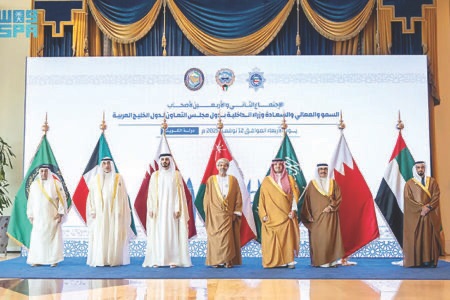 وزراء داخلية دول الخليج يبحثون تطوير المنظومة الأمنية بالكويت