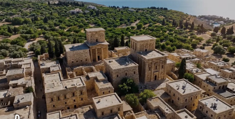 “قصة مدينة”