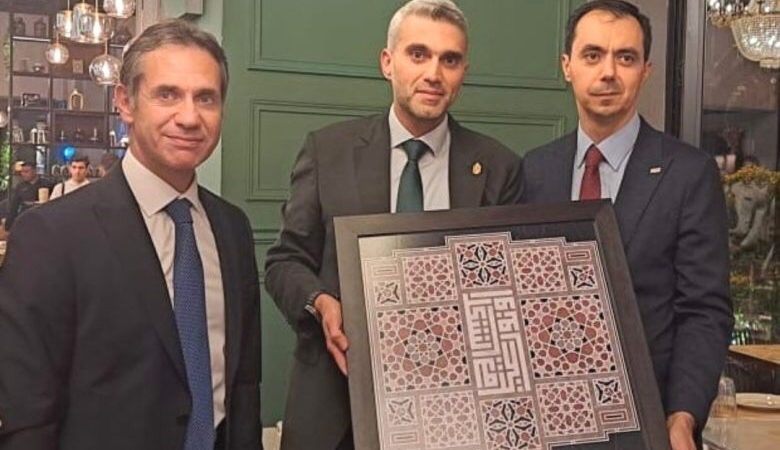 رئيس بلدية طرابلس شاركفي العشاء التكريمي لمدير الوكالة التركية للتعاون والتنسيق “تيكا” في لبنان