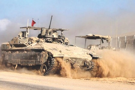 ألمانيا ترفع القيود عن تصدير السلاح لإسرائيل رغم تصاعد التوترات في المنطقة