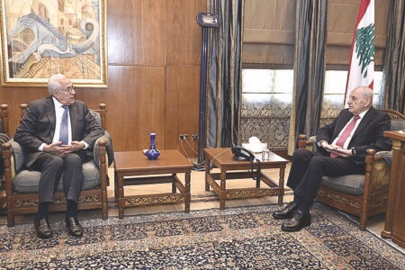 بري استقبل سليمان والسفير الروسي