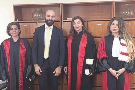 ماجستير بـ «القانون المقارن» لمحمد صالح