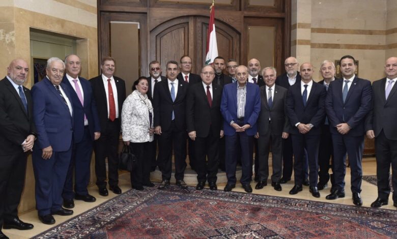 بري تابع مع زواره&nbsp; الاوضاع العامة والمستجداتقسطنطين : أكد أن ودائع المقيمين والمغتربين مقدسة