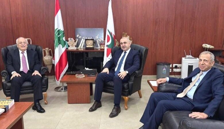 النائبان ناجي وطرابلسي زارا رئيس الجامعة اللبنانية والبحث تناول ملف تفرغ الأساتذة المتعاقدين بالساعة