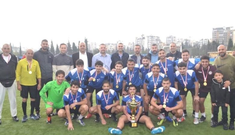 بلدية طرابلس تختتم بطولة الجامعات لكرة القدم في ملعب رشيد كرامي البلدي