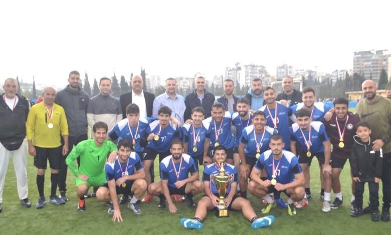 بلدية طرابلس تختتم بطولة الجامعات لكرة القدم في ملعب رشيد كرامي البلدي