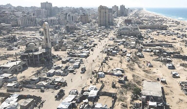 ترامب: “حكومة ومجلس سلام” وانسحابات إضافية وقوة دولية