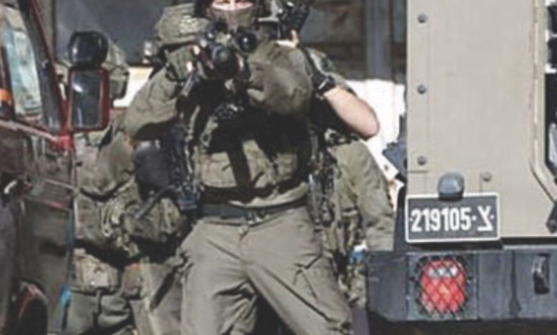 جيش الاحتلال يصيب 20 فلسطينياً ويعتقل إثنين ويحاصر مسجداً في نابلس3 شهداء بغارات على غزة