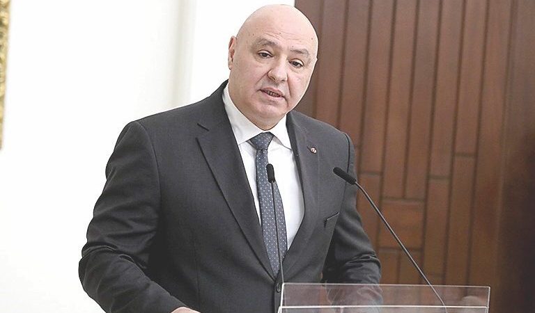 عون استذكر الإمام شمس الدين: علامة فارقة في تاريخ لبنان