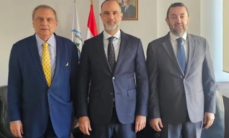 رسامني بحث مع السفير الفرنسي في تعزيز التعاون والتقى وفد إدارة مرفأ بيروت والمدير العام لمصرف الإسكان