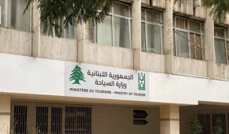 قرار من السياحة: إلغاء تسعير الدولار في المؤسسات السياحية