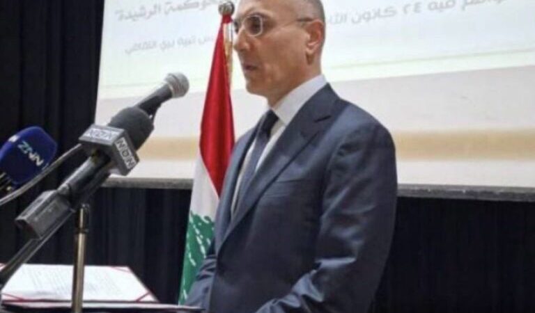 رعى ورش عمل تدريبيّة للمختارينوزير الداخليّة: للوقوف صفًا واحدًا خلف جيشناوأجهزتنا الأمنيّة من أجلِ تحرير الأرض ووقفِ الاعتداءات