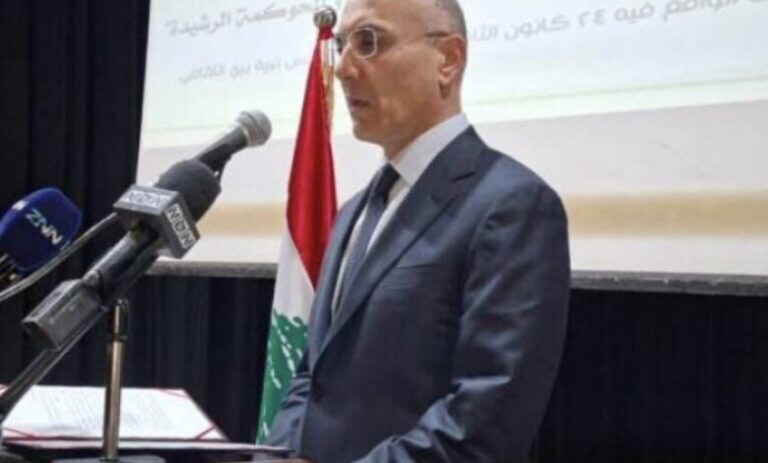 رعى ورش عمل تدريبيّة للمختارينوزير الداخليّة: للوقوف صفًا واحدًا خلف جيشناوأجهزتنا الأمنيّة من أجلِ تحرير الأرض ووقفِ الاعتداءات