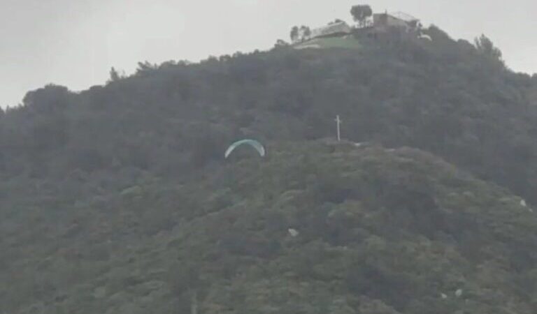 الدفاع المدني: نجاة ثلاثة مواطنين سقطوا أثناء ممارسة رياضة الطيران الشراعي بين غوسطا وجونية