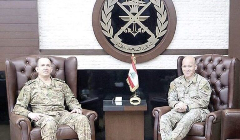 هيكل التقى بلاسخارت وقائداً أميركياً