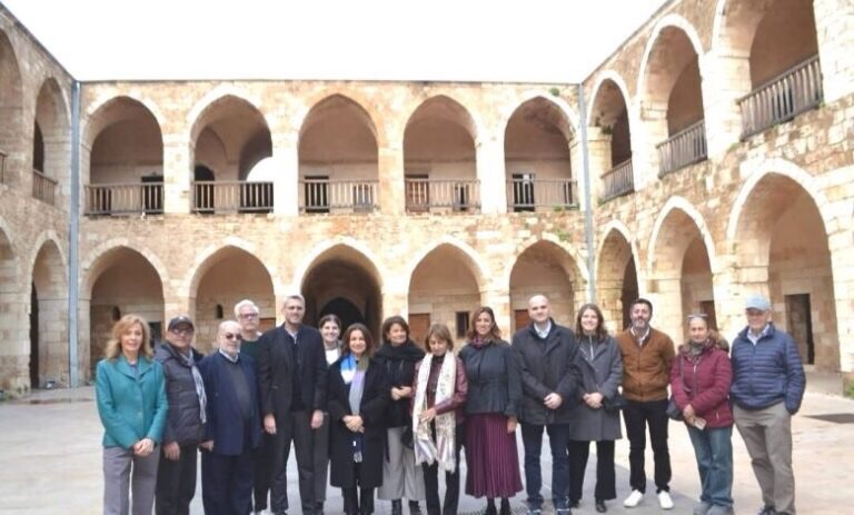 رئيس بلدية طرابلس استقبل وزيرة الشؤون الاجتماعية لبحث سبل تفعيل “المعلم التراثي” خان العسكر