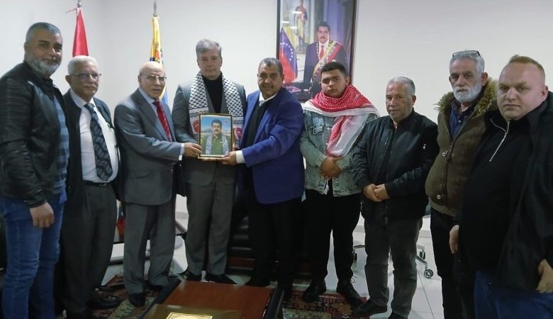 زيارة تضامنية للجبهة الديمقراطية إلى السفارة الفنزويلية في بيروت: