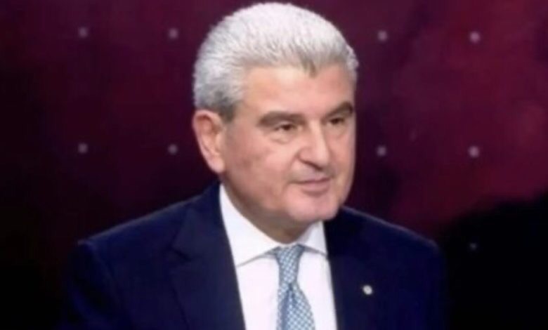 عيسى الخوري: تمسّك حزب الله بسلاحه ورفضه تسليمه للدولة يقود لبنان إلى نظام كونفدرالي لا إلى دولة مركزية ولا حتى فدرالية