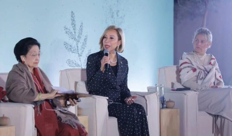 اللبنانية الأولى شاركت في احتفال توزيع “جائزة زايد للاخوة الإنسانية” في أبو ظبي&nbsp;.