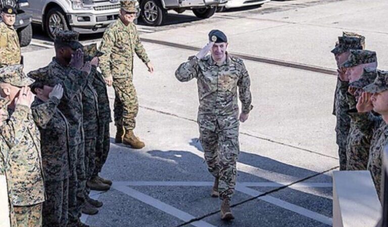 تشويش محلي على زيارة هيكل لواشنطن وعون يجتمع بعيسى