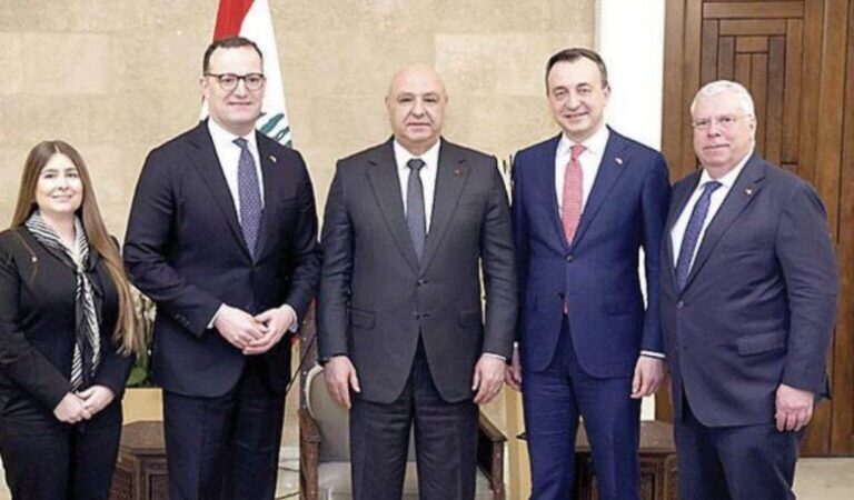 عون لوفد ألماني: نبحث صيغ ما بعد انسحاب «اليونيفيل»