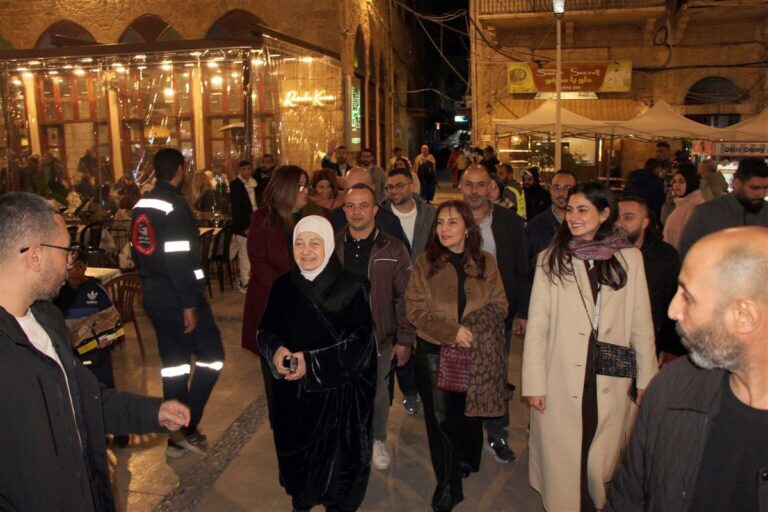 بهية الحريري أقامت سحوراً تكريمياً لرؤساء بلديات صيدا والزهراني وجزين