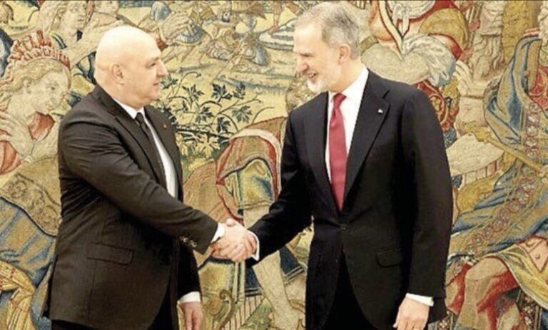 عون التقى الملك الإسباني ورئيس الوزراء ونوّه بعمق العلاقات بين البلدين