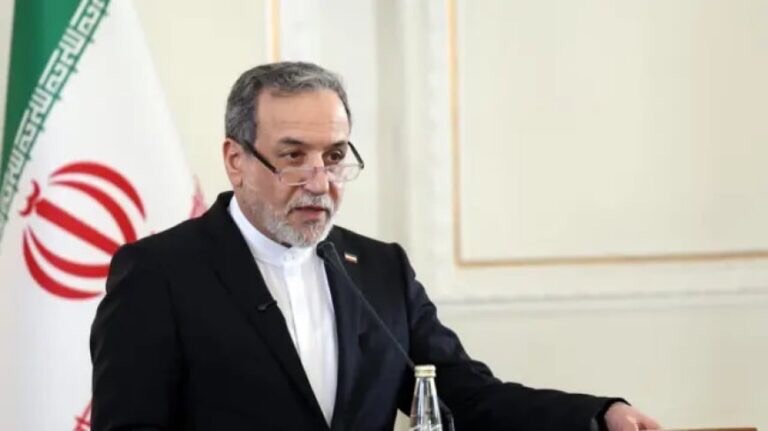 عراقجي يعلن التوافق على مبادئ “اتفاق محتمل” والبيت الأبيض يؤكّد التقدم وسننتظر مقترحات مفصلة