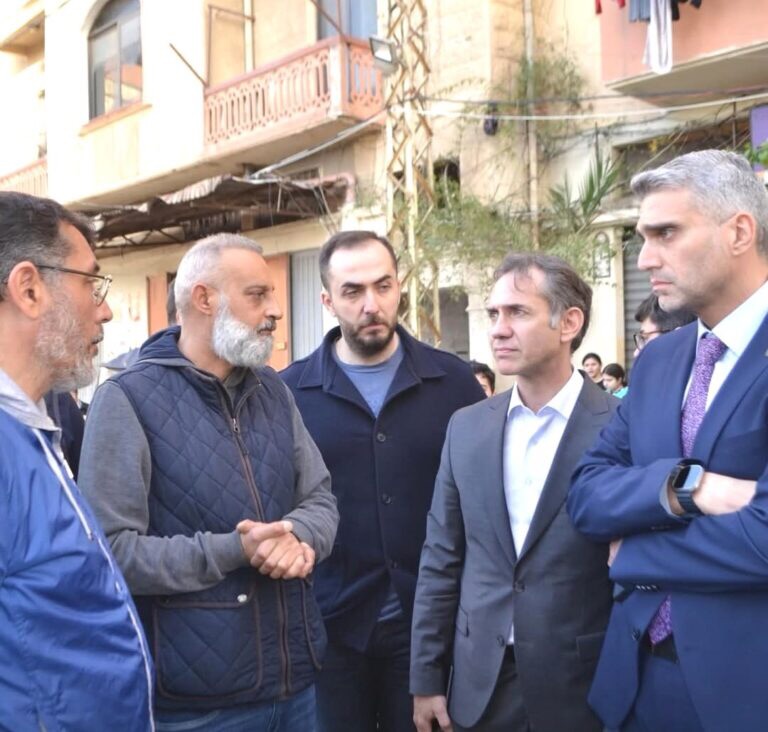 رئيس بلدية طرابلس استقبل وفدا تركيا رفع المستوى: تقديم مئة وحدة سكنية جاهزة (كونتينر) للعائلات المتضرّرة