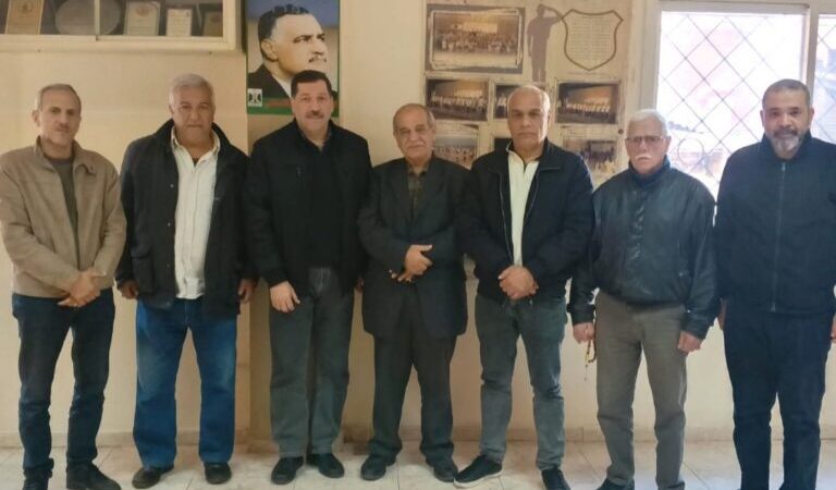 المؤتمر الشعبي يستقبل وفداً من قيادة الجبهة الشعبية في البداوي