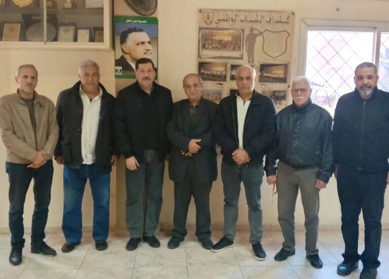 المؤتمر الشعبي يستقبل وفداً من قيادة الجبهة الشعبية في البداوي