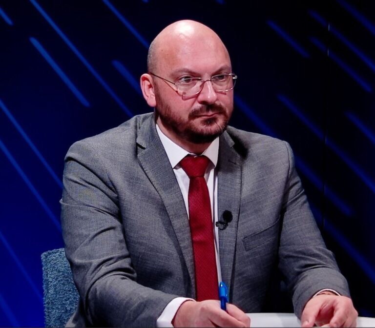 مفاجئة ارثوذكسية : ترشيح الياس مخايل المر في طرابلس