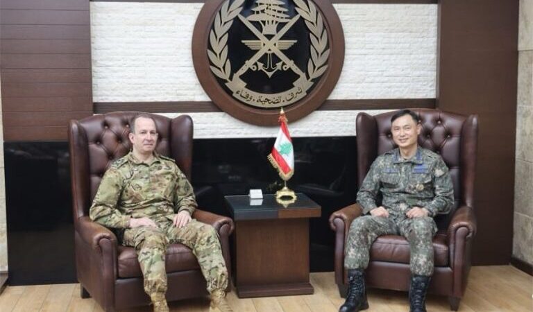 هيكل استقبل مسؤولًا عسكرياً كوري