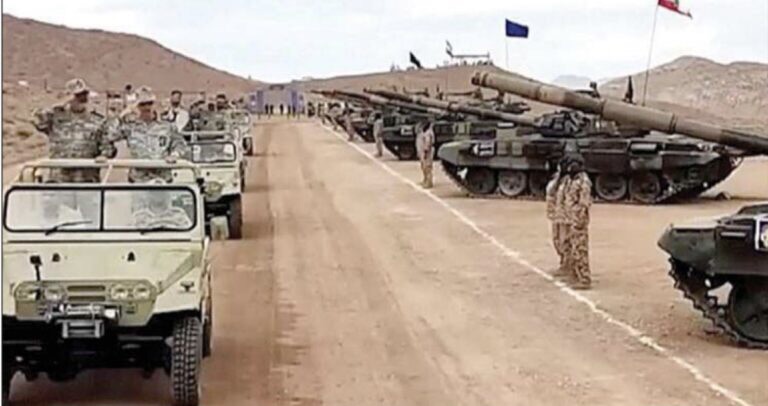 الديبلوماسية خيار ترامب الأول لكنه مستعد لاستخدام القوة الفتاكة