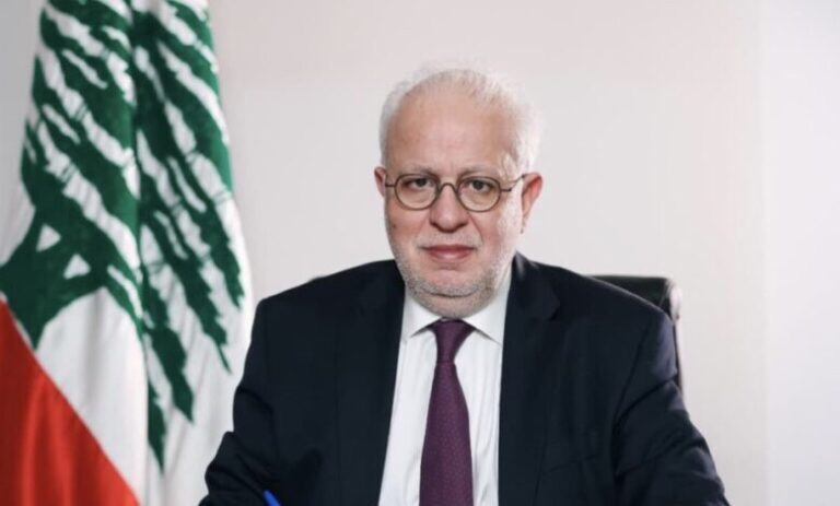 وزير العدل: تبلغت أن مسلحين اعترضوا صحافيين قرب منطقة الكفاءات وتواصلت مع المعنيين لمتابعة الموضوع