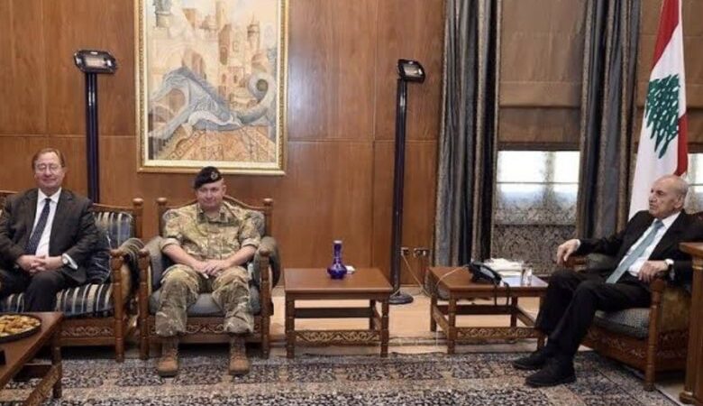 بري استقبل وفداً عسكرياً بريطانياً وعرض التطورات مع المر ووفد نيابي