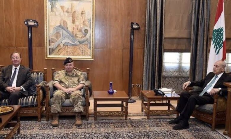 بري استقبل وفداً عسكرياً بريطانياً وعرض التطورات مع المر ووفد نيابي