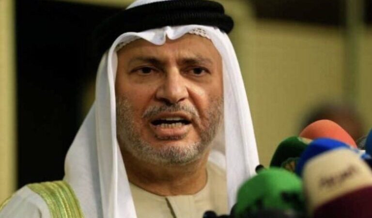 قرقاش: أي حل لهجمات إيران لا بد أن يشمل تعويضات