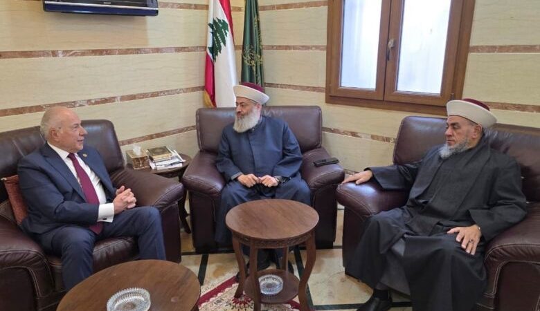 دبوسي زار مفتي عكار والمحافظ اللبكي: وضع إمكانات الغرفة دعماً لمبادرات تخدم المجتمع المحلي