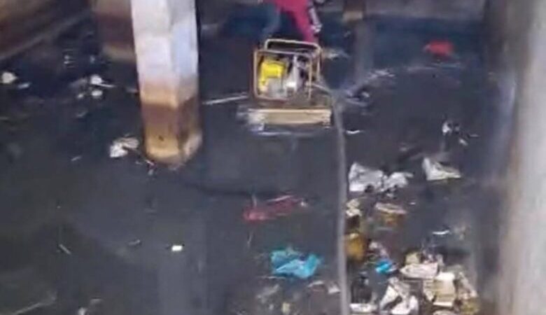 بلدية طرابلس تستكمل أعمال شفط وتنظيف الملاجئ في منطقة باب التبانة